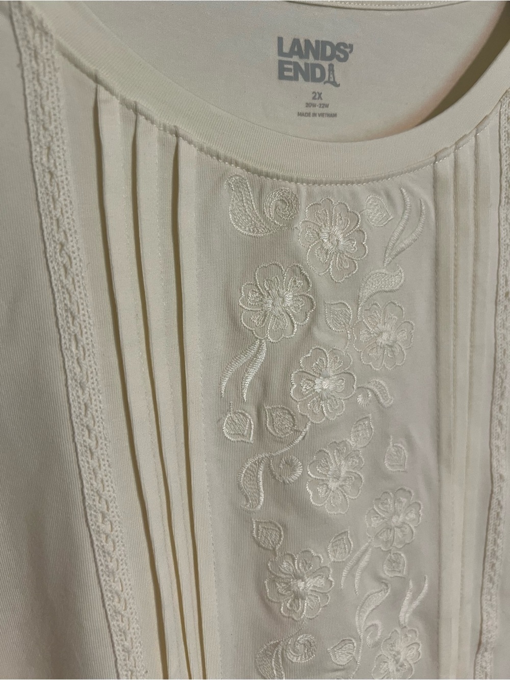 Lands' End Cream Floral Embroidered Pintuck Scoop Top